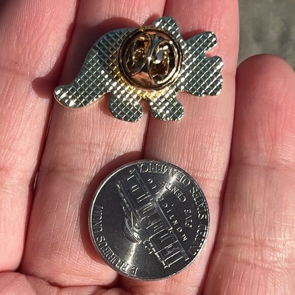 Dinosaur White Frosted Animal Cookie Enamel Pin - Picture 9 of 9